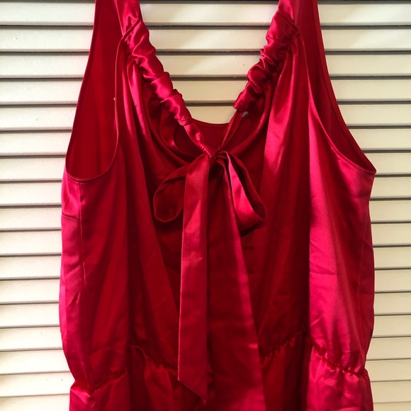 Victoria’s Secret red romper with bow tie shortalls M NWOT VS nightie - Picture 12 of 12